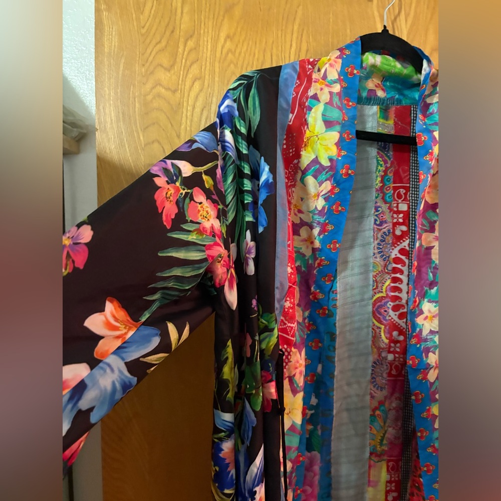 Johnny Was Friendship Anastasia Colorful Floral reversible Kimono Jacket M - Picture 4 of 13